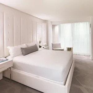 https://delano-las-vegas-at-mandalay-bay.las-vegashotels.net